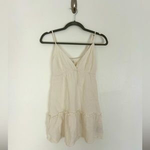 Billabong women’s white dress